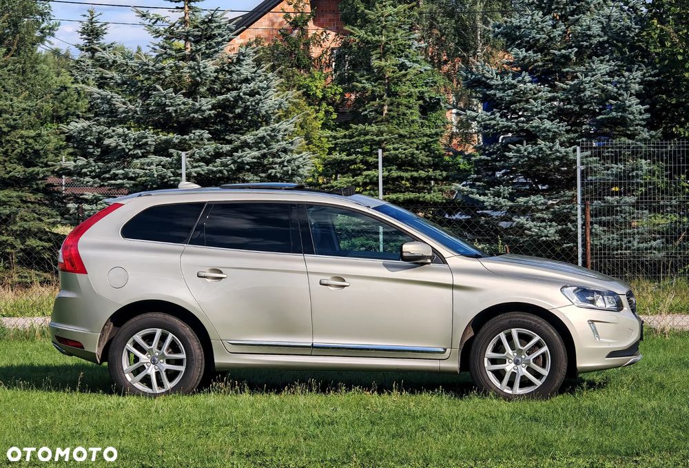 Volvo XC 60 D4 AWD Summum - 6