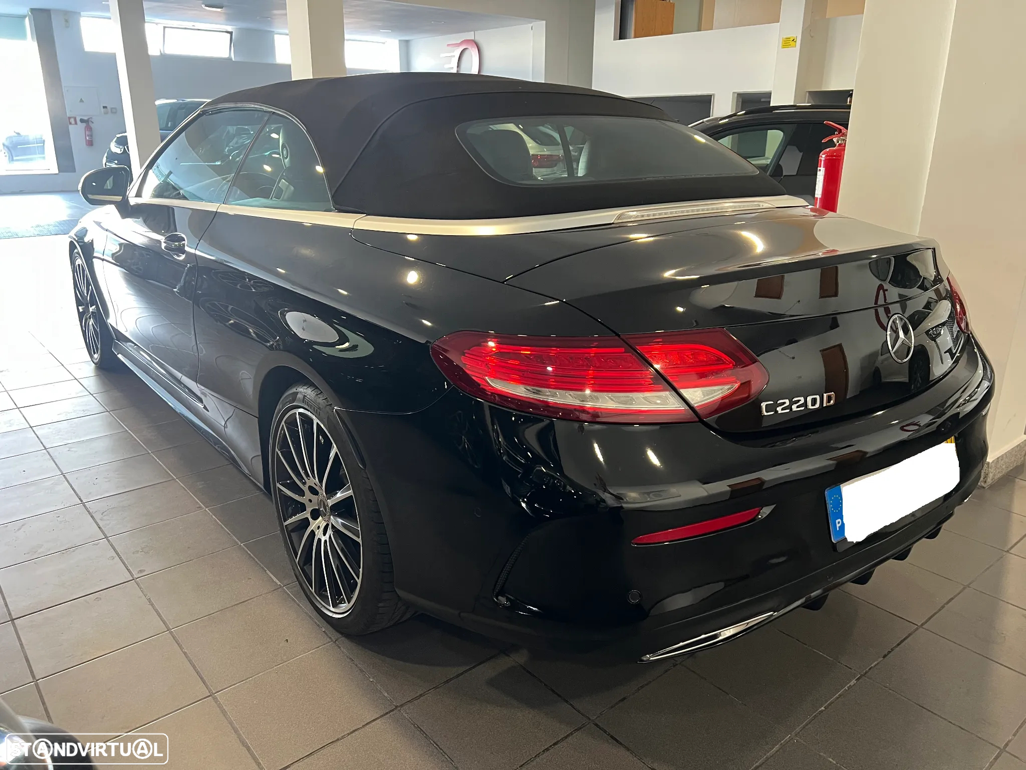 Mercedes-Benz C 220 d Coupe 9G-TRONIC AMG Line - 12
