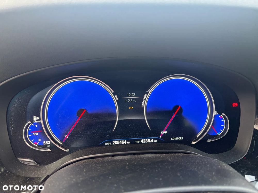 BMW Seria 5 530d xDrive Sport Line - 14