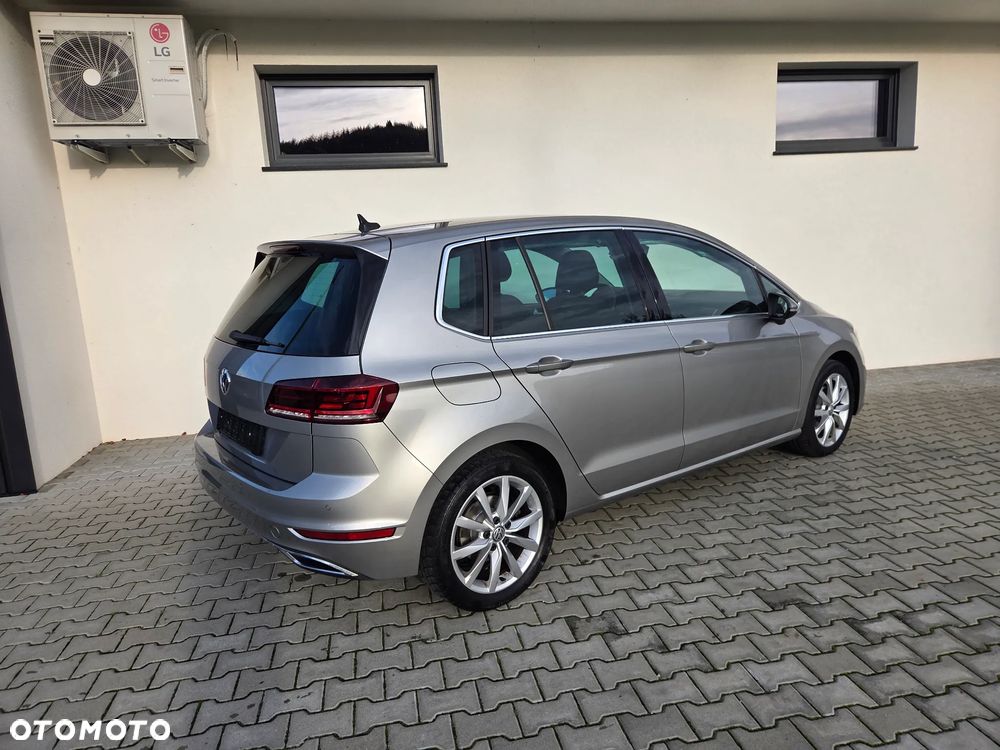 Volkswagen Golf Sportsvan - 17