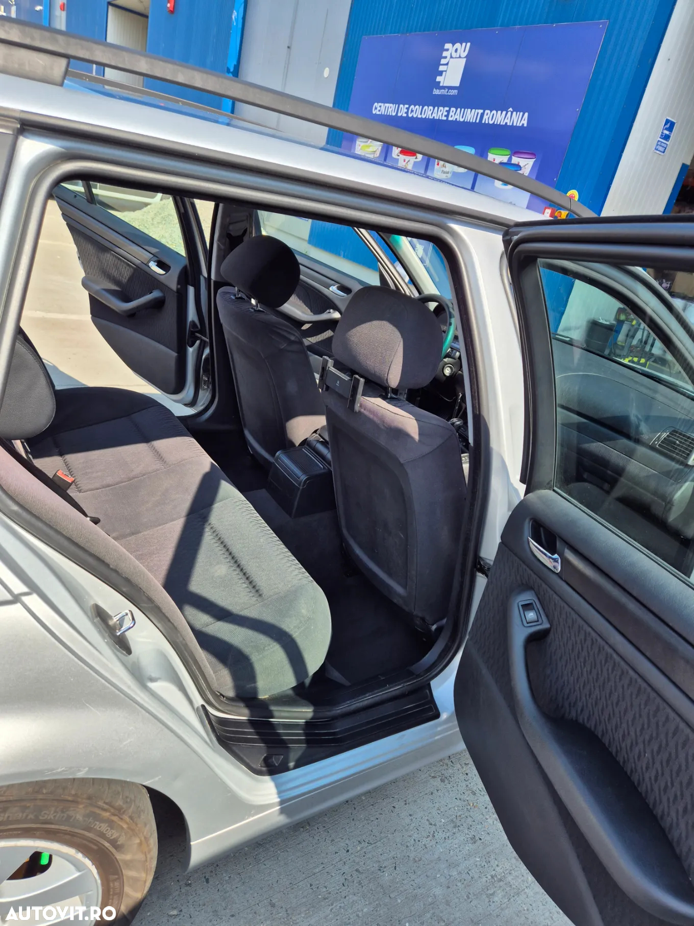 BMW Seria 3 320d - 12