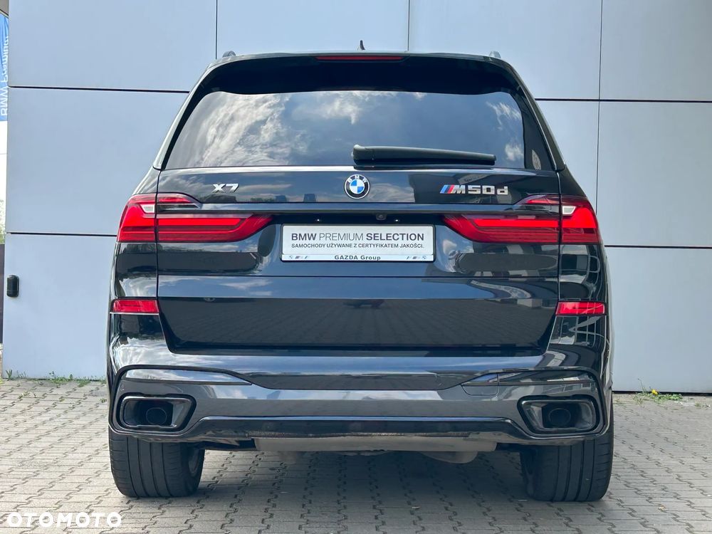 BMW X7 M50d sport - 11
