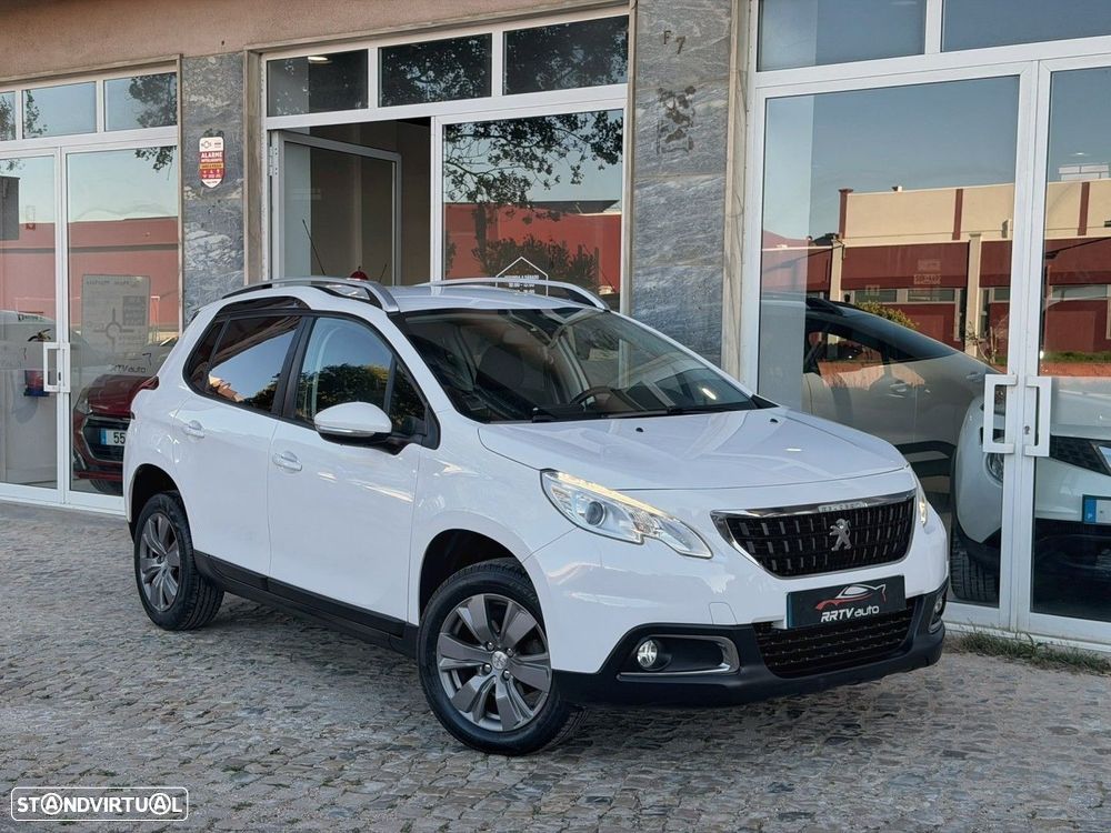 Peugeot 2008 1.2 PureTech Allure - 12