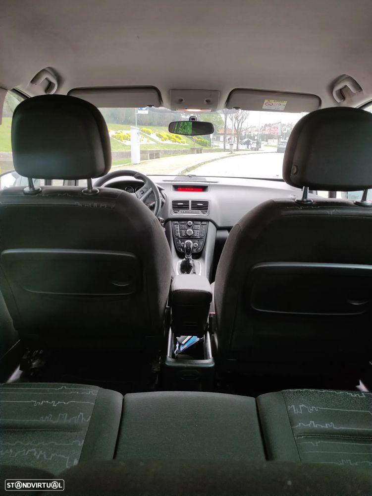 Opel Meriva 1.3 CDTi Cosmo S/S - 5