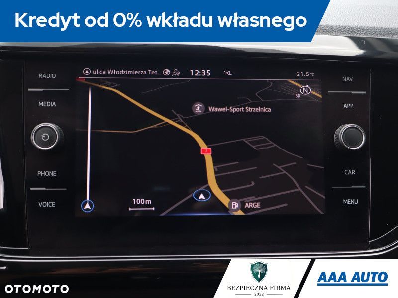 Volkswagen T-Cross - 14