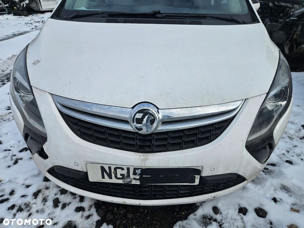 Opel Zafira C Z40R Zderzak Przedni Kompletny PDC - 6