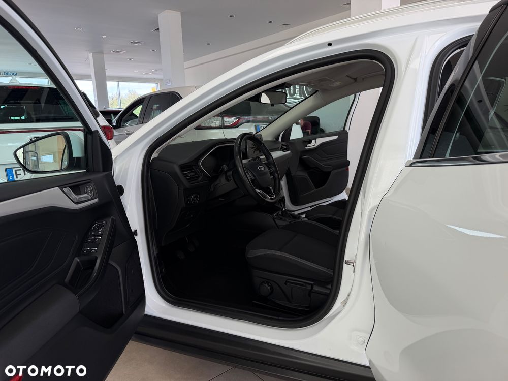 Ford Focus 1.5 EcoBlue Start-Stopp-System TITANIUM STYLE - 20