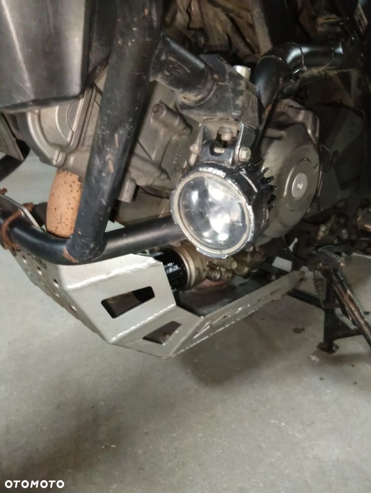 Suzuki V-STROM - 5