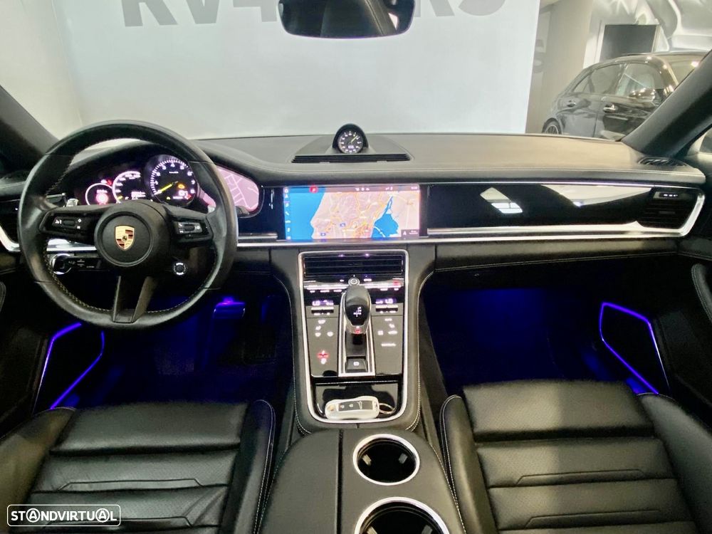 Porsche Panamera 4 E-Hybrid - 7