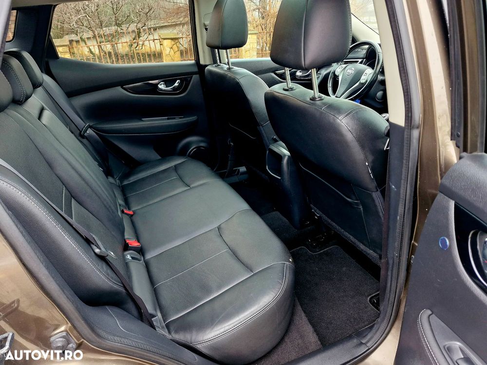 Nissan Qashqai 1.2 DIG-T TEKNA - 11