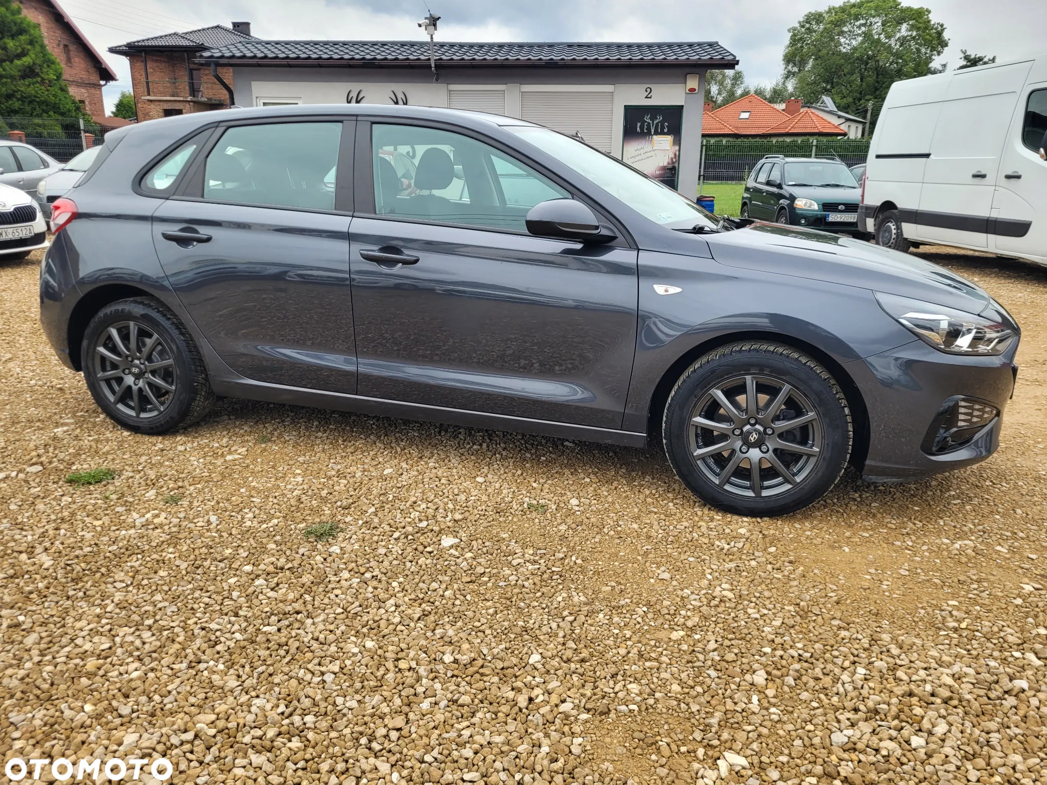 Hyundai i30 1.5 DPI Classic + - 19