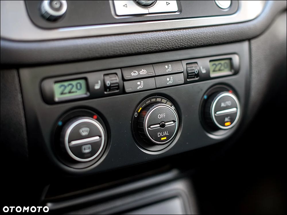 Volkswagen Tiguan - 29