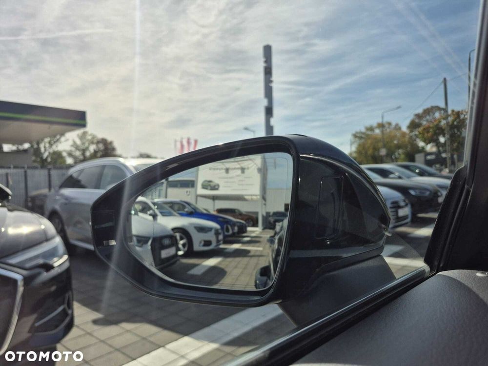 Audi A6 Avant 40 TDI mHEV Sport S tronic - 17
