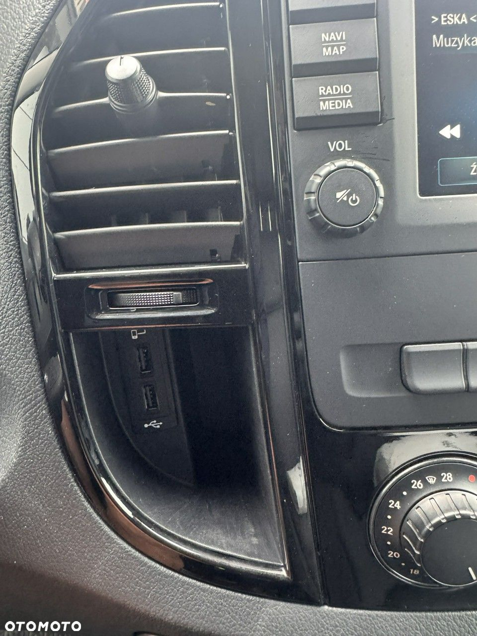 Mercedes-Benz Vito - 26