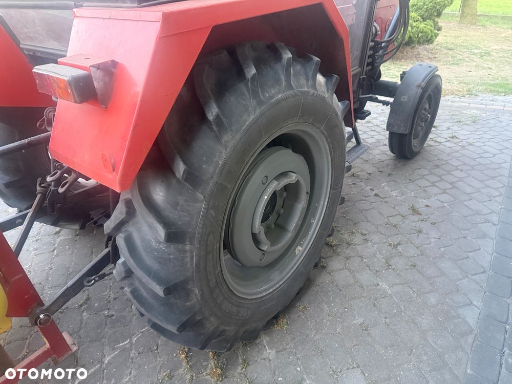 Ursus C360 3P - 8