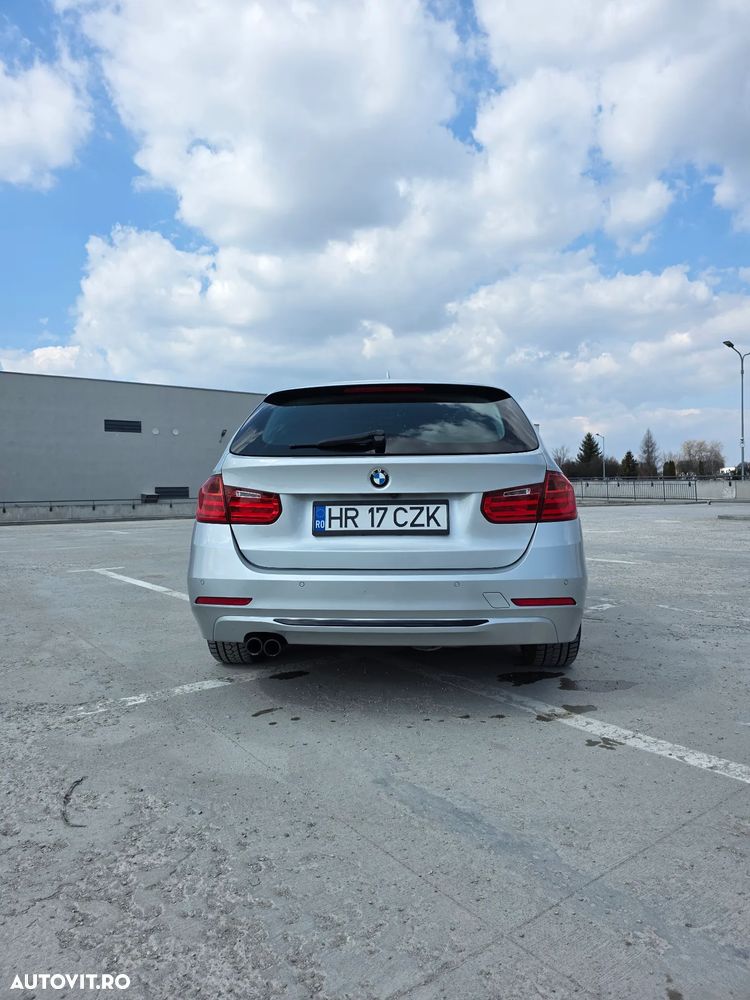 BMW Seria 3 328i - 5