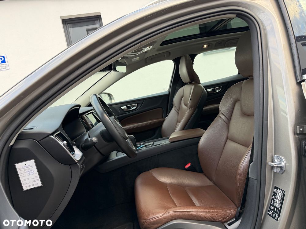 Volvo V60 D3 Summum - 7