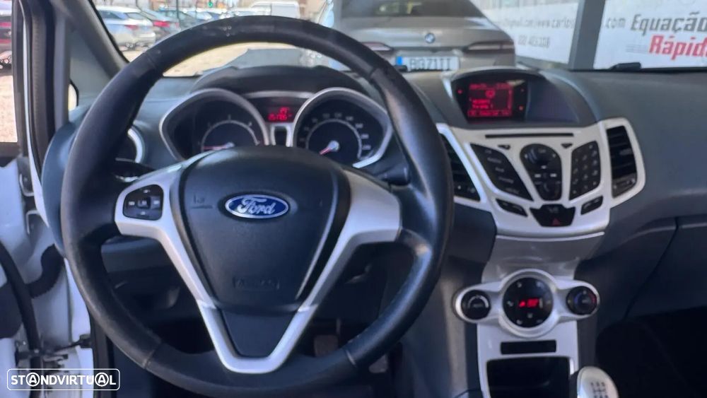 Ford Fiesta - 17