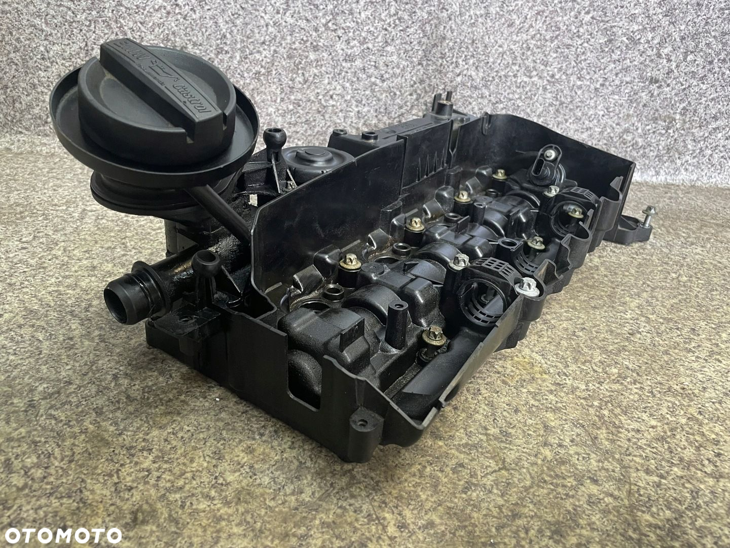 Pokrywa zaworow wlew oleju czujnik walka sruby BMW F11 2.0 D N47 F10 ORG - 3