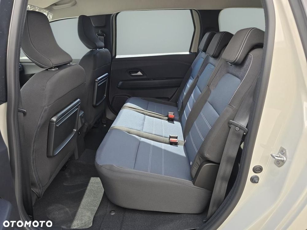 Dacia Jogger 1.8 Full Hybrid 155 Journey MMT 7os - 9