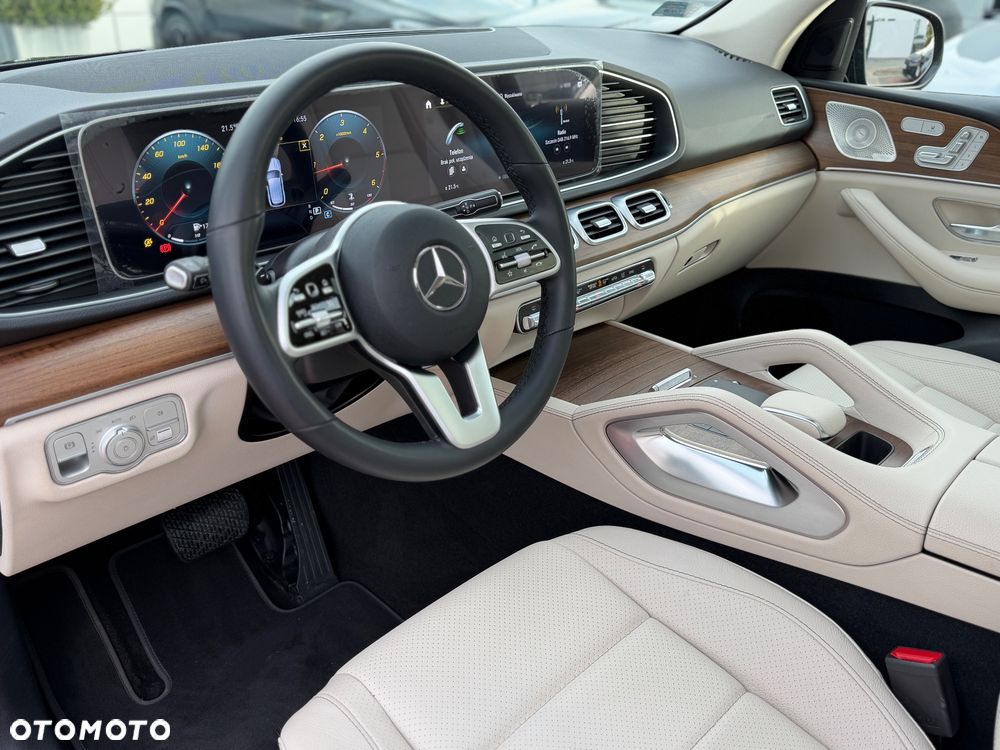 Mercedes-Benz GLE 300 d 4-Matic - 12