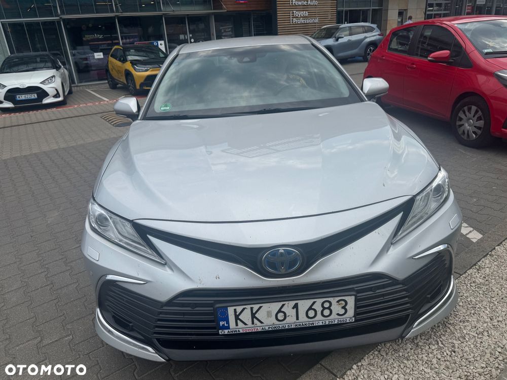Toyota Camry 2.5 Hybrid Executive CVT - 2