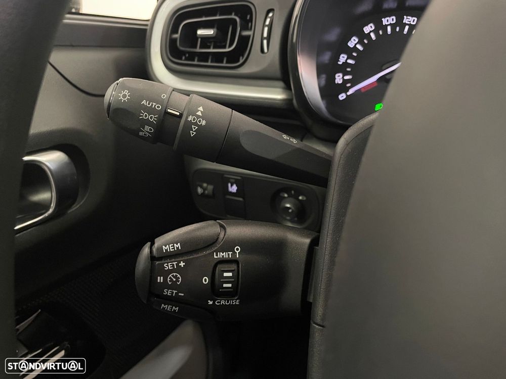 Citroën C3 1.2 PureTech Feel - 34