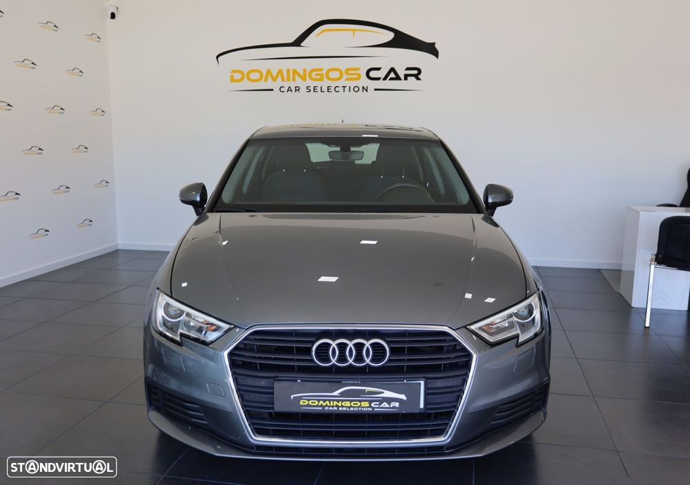 Audi A3 Sportback 1.6 TDI Design - 4