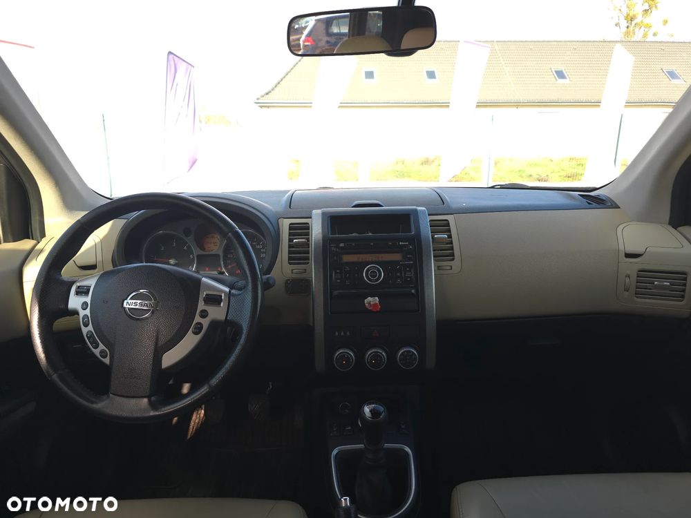 Nissan X-Trail 2.0 dCi LE - 36