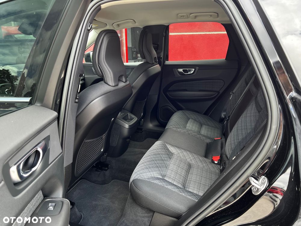 Volvo XC 60 - 22