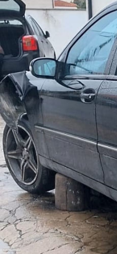 Mercedes-Benz C 220 - 15