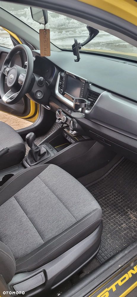 Kia Stonic - 15