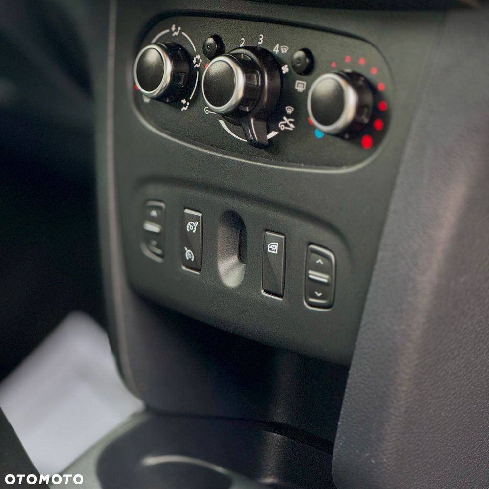 Dacia Sandero Stepway - 38