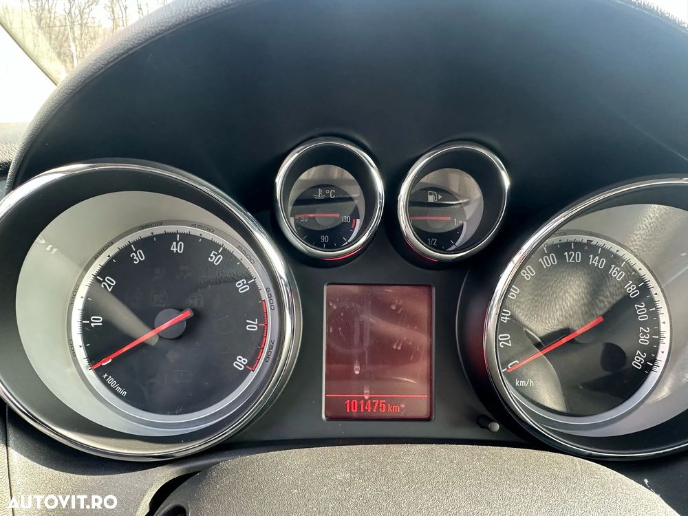 Opel Astra 1.6 TWINPORT ECOTEC Active - 10