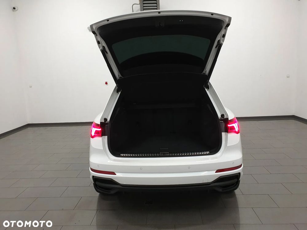 Audi Q3 40 TDI Quattro S Line S tronic - 5