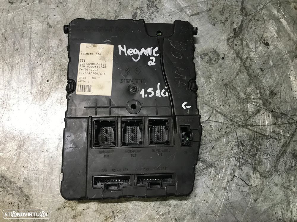 Modulo UCH / Caixa fusiveis Renault Megane II / Scenic II 8200351183 8200306434 8200280937 8200305575 8200724363 8200712570 8200606826 8200525384 8200351186 8200411363 - 9