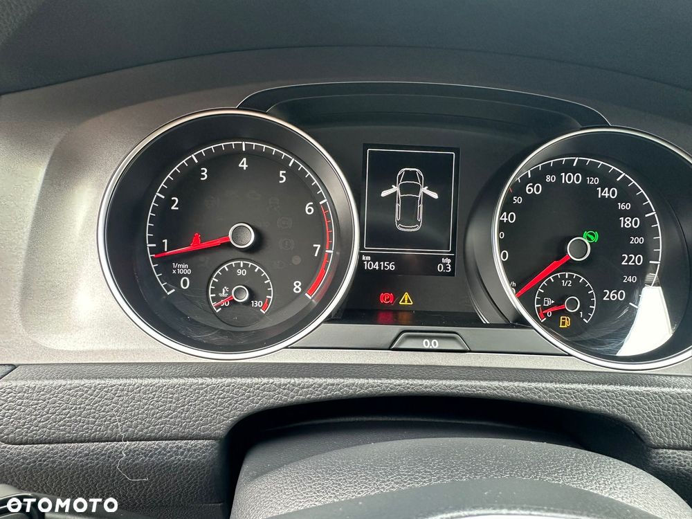 Volkswagen Golf 1.4 TSI BlueMotion Technology DSG Lounge - 18