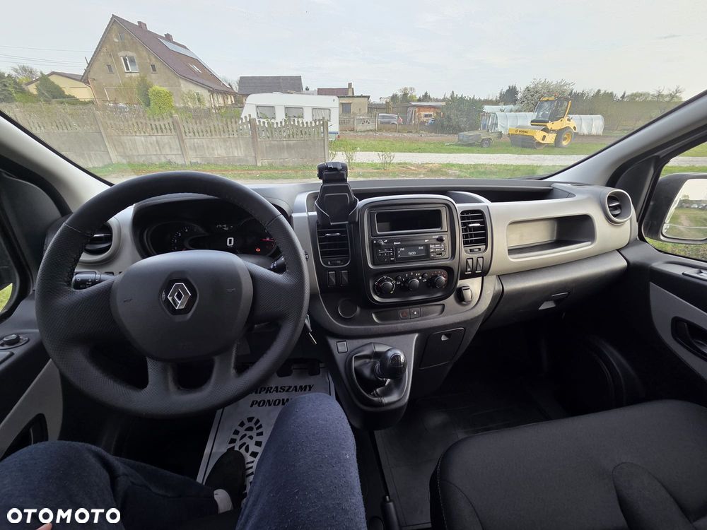 Renault Trafic - 10