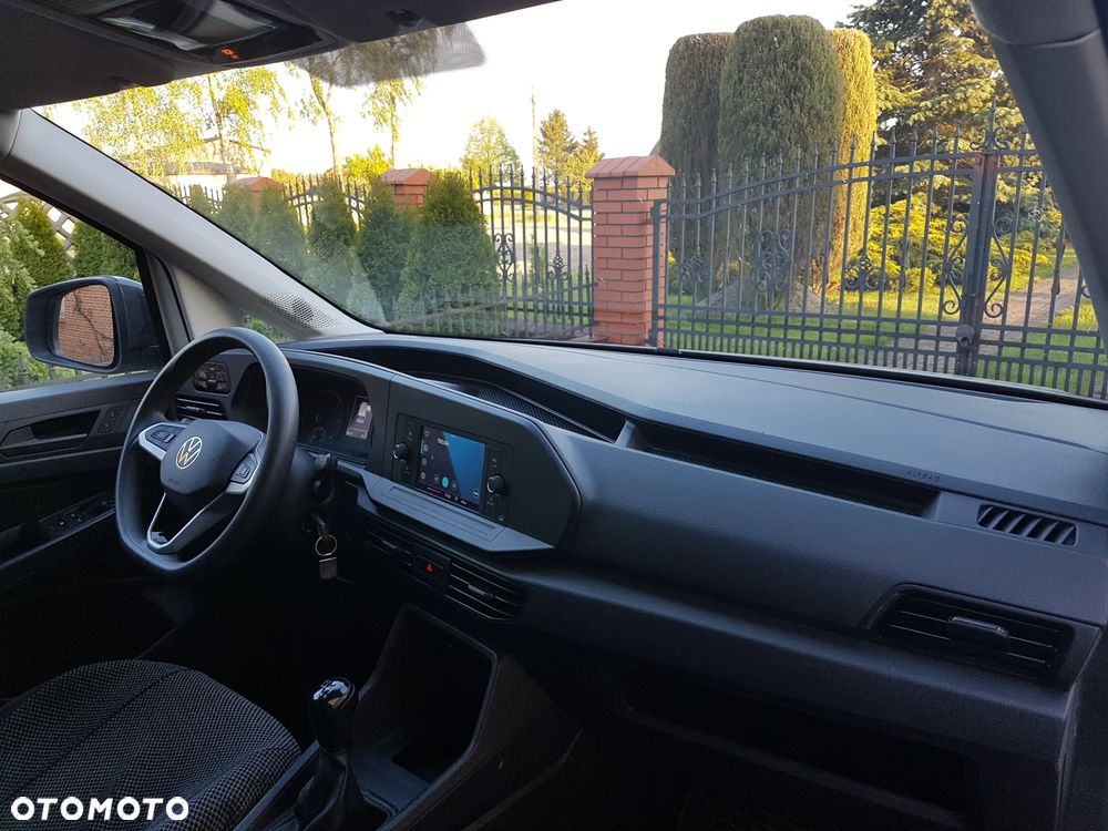 Volkswagen Caddy - 10