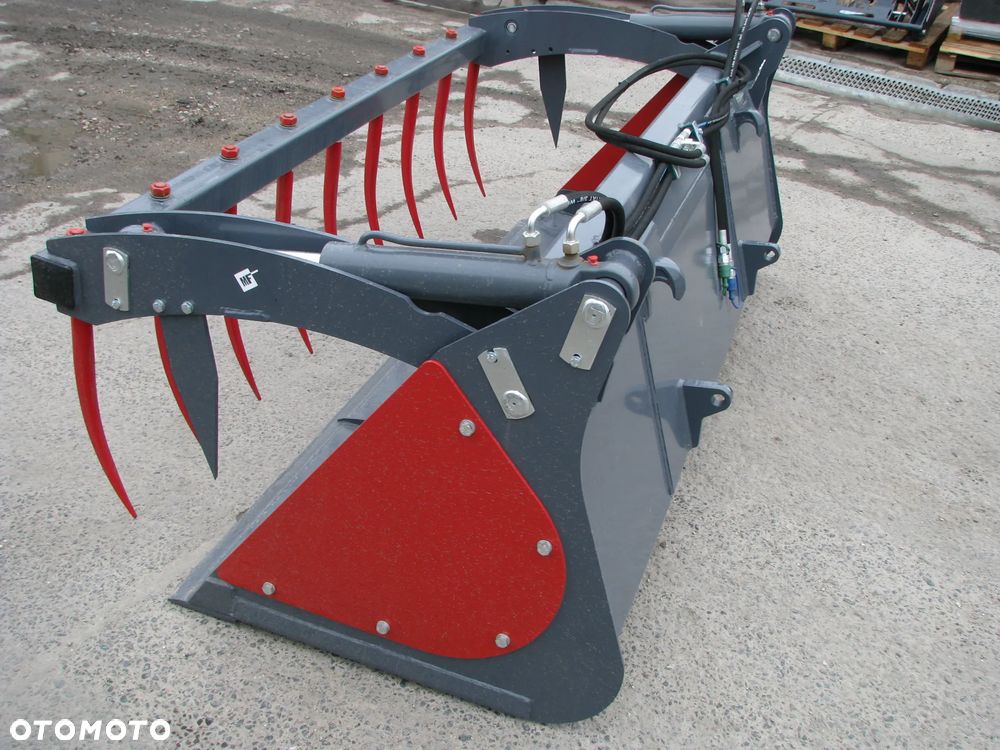 Inny Wycinak do kiszonki 1,75m Kellfri dwa siłowniki, Krokodyl 1,4; 1,6; 1,8; 2,0m Metal-Fach / Euromasz, Łyżka chwytakowa-Łyżko krokodyl, Łyżka materiałó sypkich 1,6; 1,8; 2,0; 2,2; 2,4m Metal-Fach / Pronar, Chwytak Bel, Chwytak do obornika, widły do obornika - 31