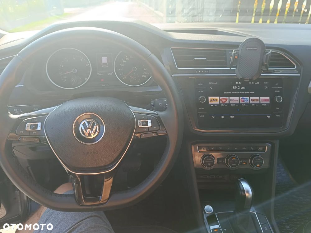 Volkswagen Tiguan Allspace - 17