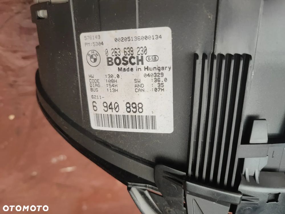 BMW E46 COUPE / CABRIO ORYGINALNY LICZNIK Z WERSJI ANGLIK MANUAL Z WERSJI DIESEL R4 O NR. 6 940 898  OEM SPRAWNY W 100% - 11