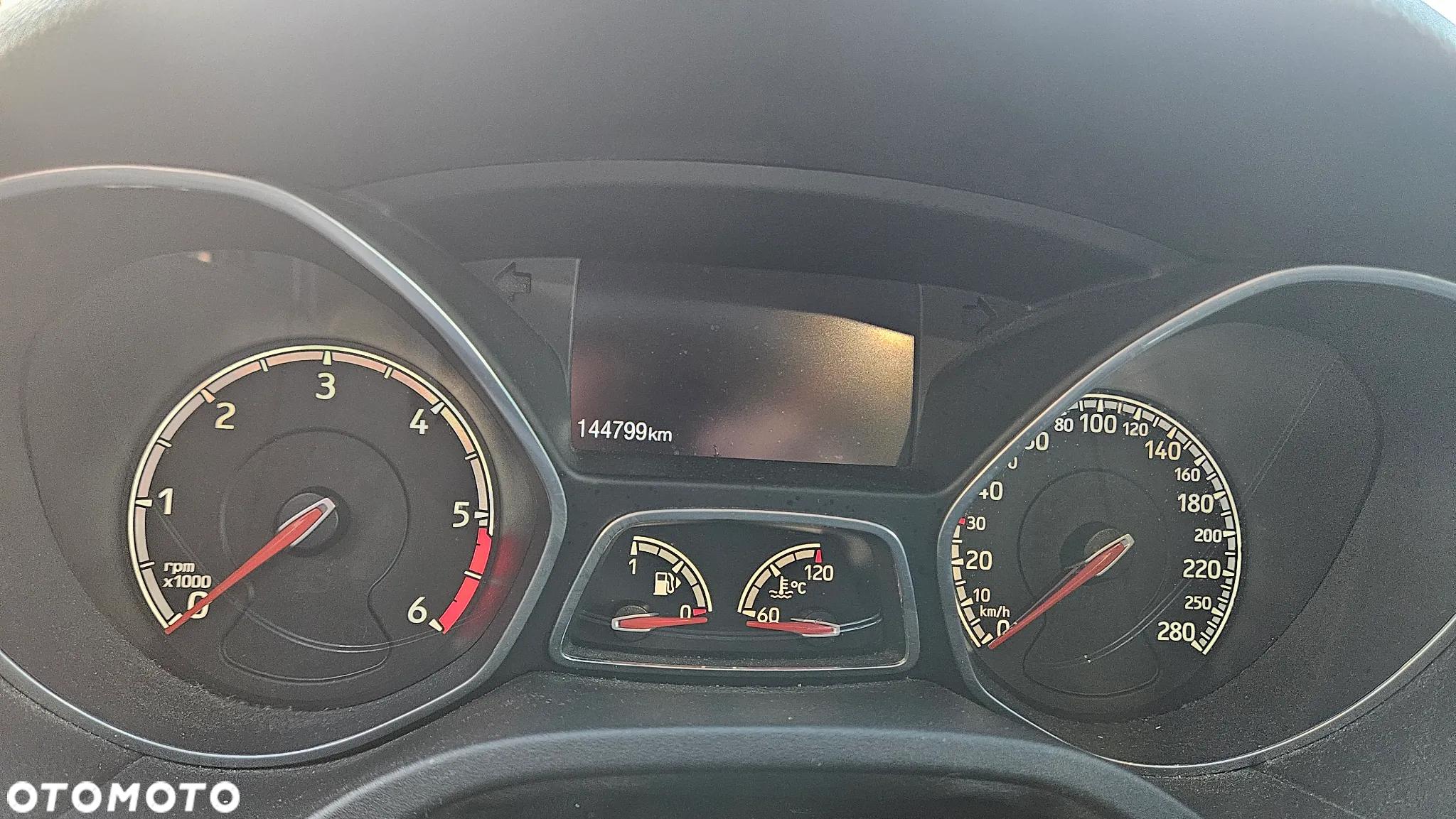 Ford Focus 2.0 TDCi ST - 9