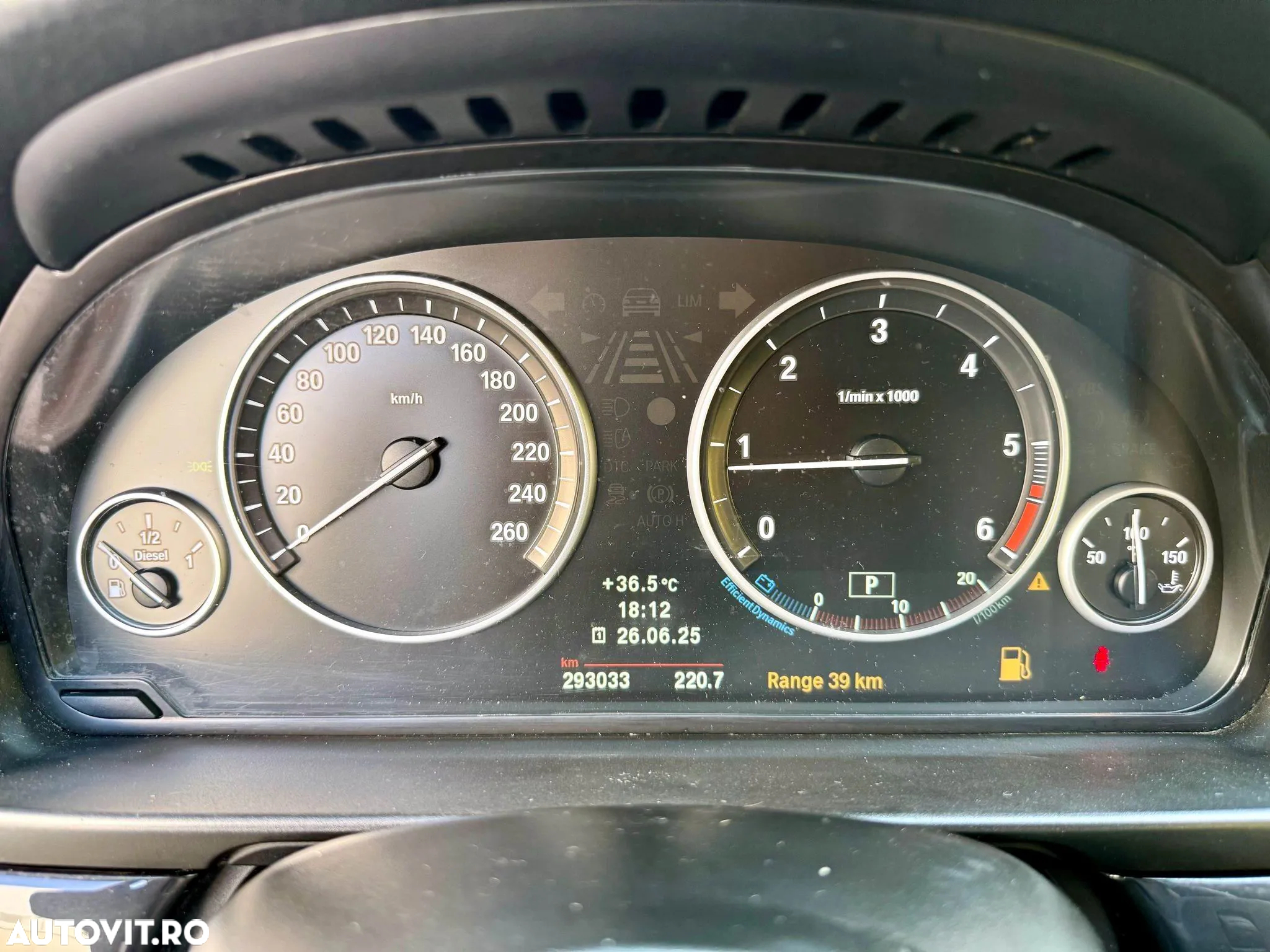 BMW Seria 5 520d Sport-Aut. - 8