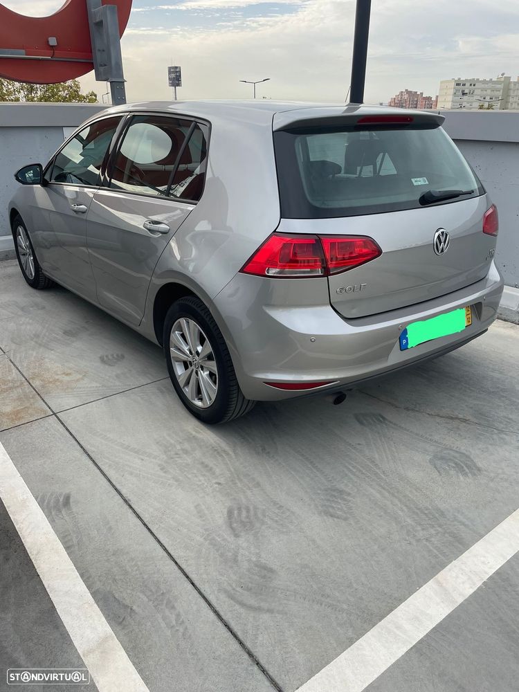 VW Golf 1.6 TDi Confortline - 13