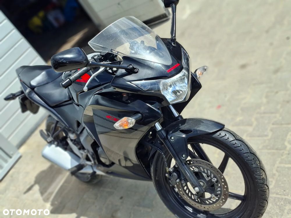 Honda CBR - 2