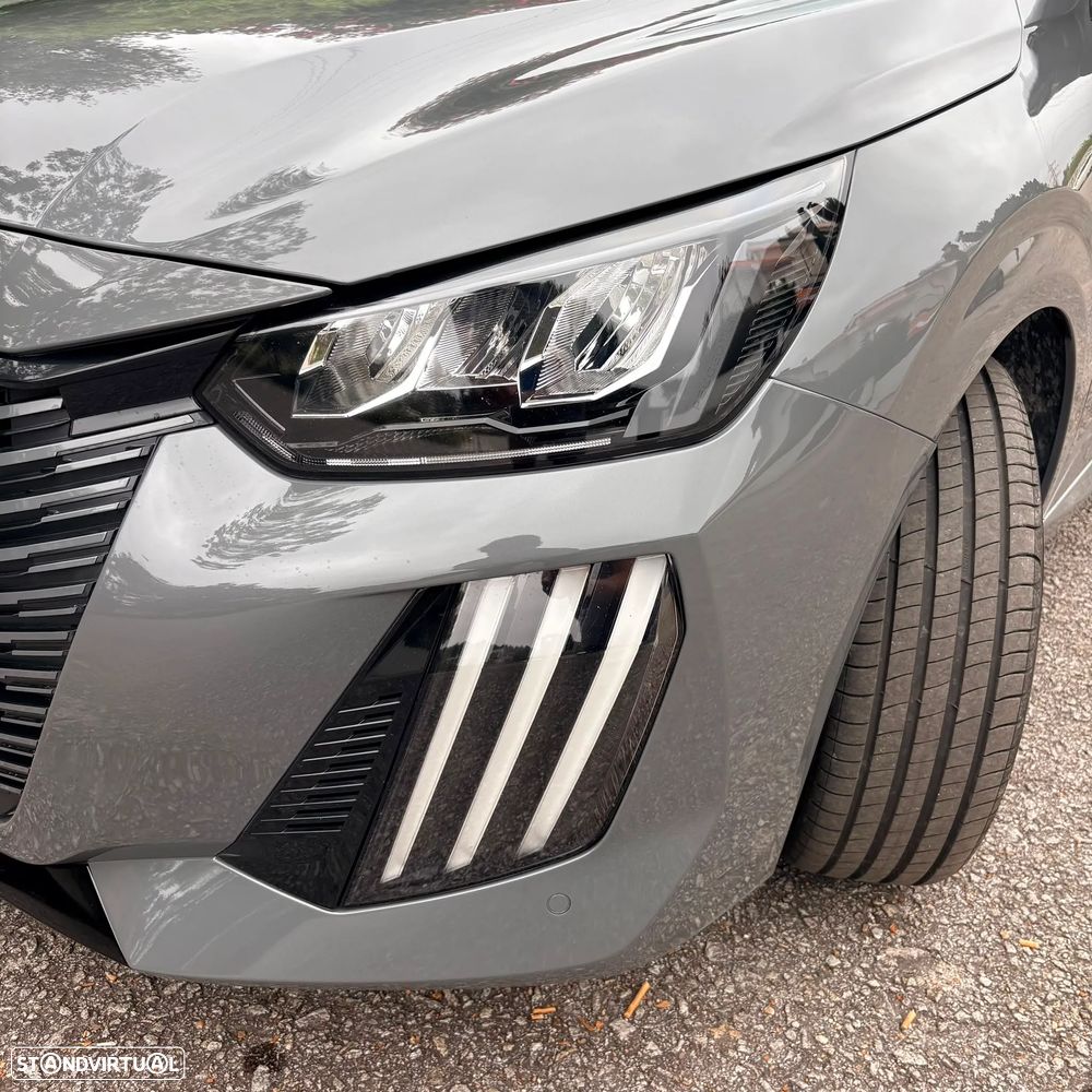 Peugeot e-208 Style - 16