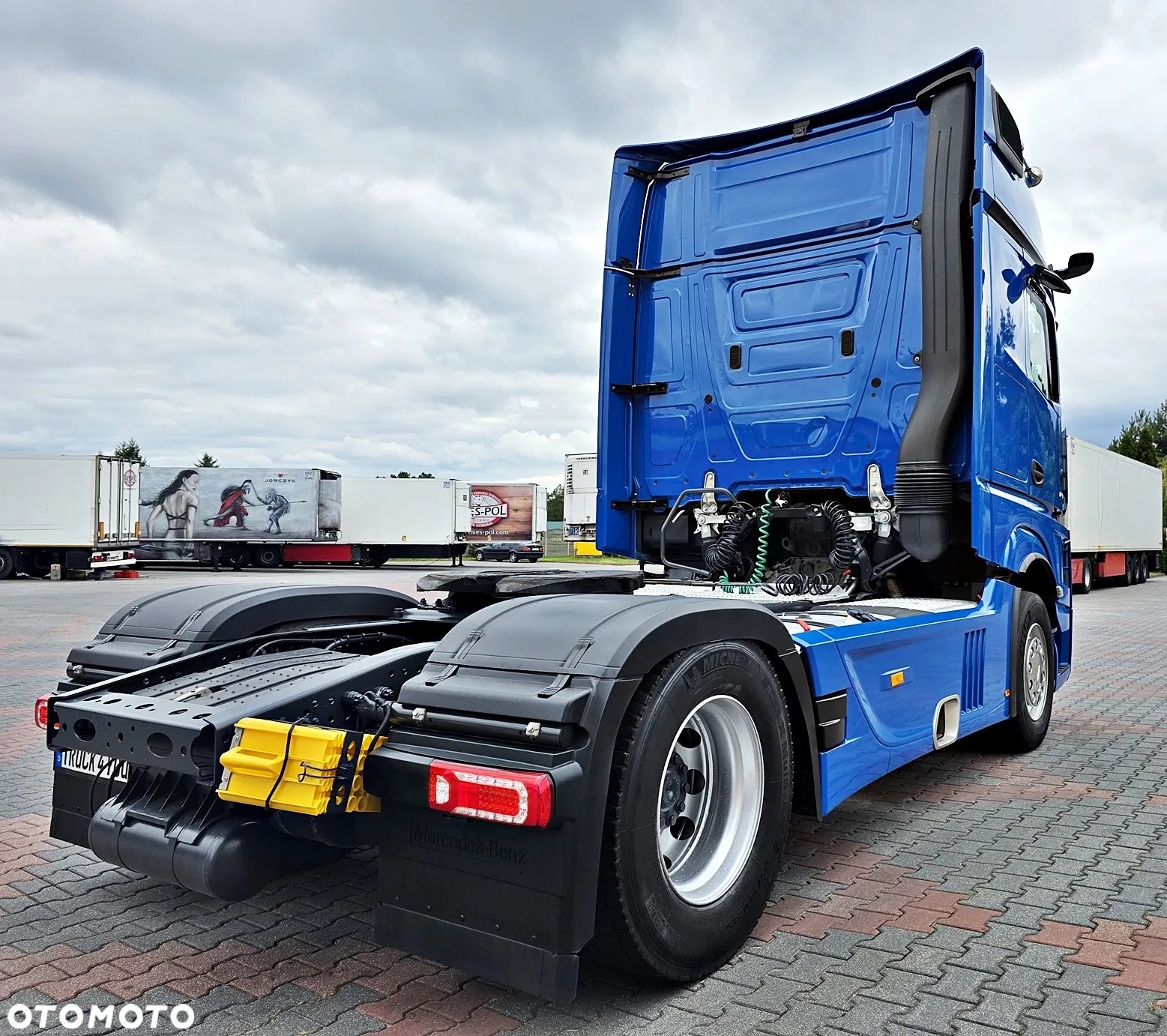 Mercedes-Benz ACTROS MP5 1851 / Giga / Aktywny asystent kierowania / Klima postojowa - 7