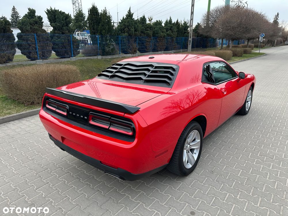 Dodge Challenger 3.6 SXT Plus - 8