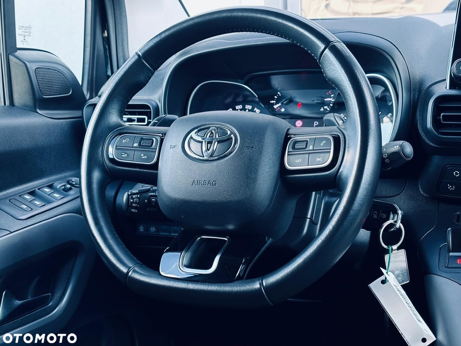 Toyota Proace City Verso 1.2 D-4T Family - 22